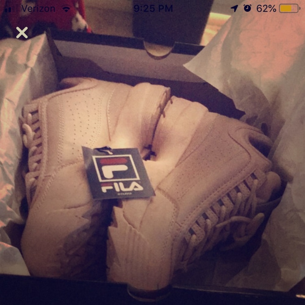 Pink FILA disruptor II sneakers